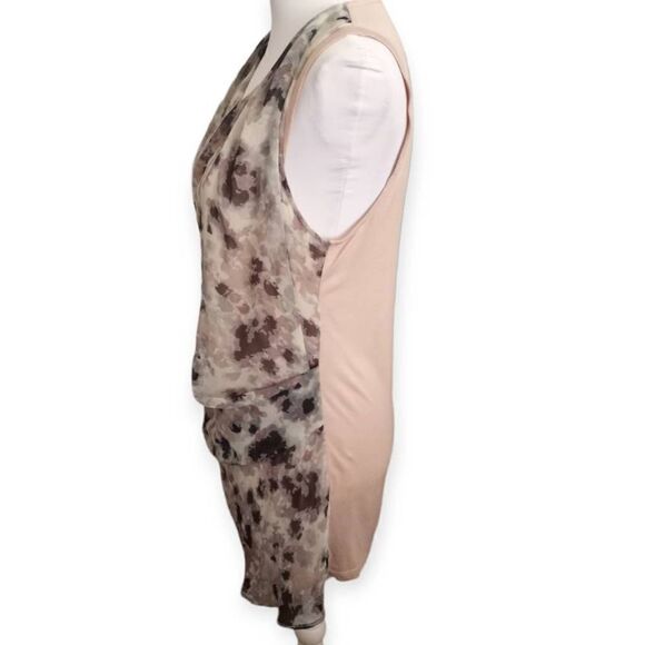 SIMPLY VERA VERA WANG BLUSH & CREAM TOP SZ.M EUC - Picture 4 of 8